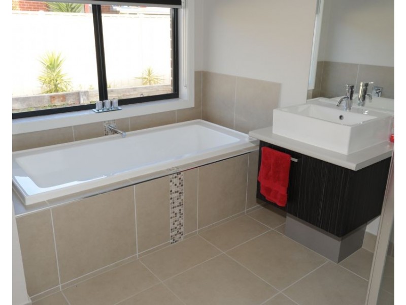 1 Derry Drive, Yarrawonga VIC 3730