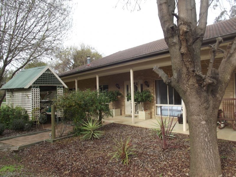 11 Pyke Street, Bundalong VIC 3730