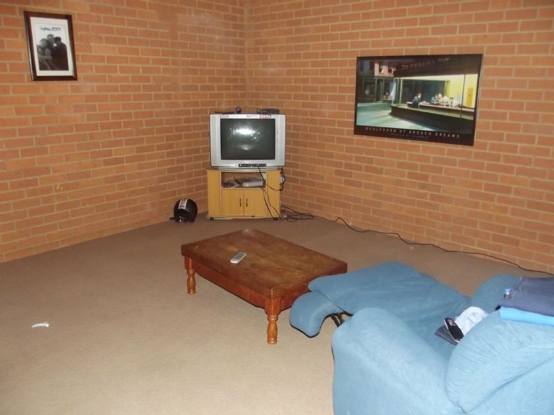 Business – Milk Bar General Store – 2 Cahill Court, Yarrawonga VIC 3730