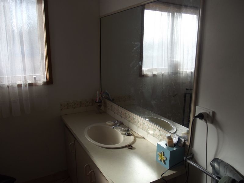 Business – Milk Bar General Store – 2 Cahill Court, Yarrawonga VIC 3730