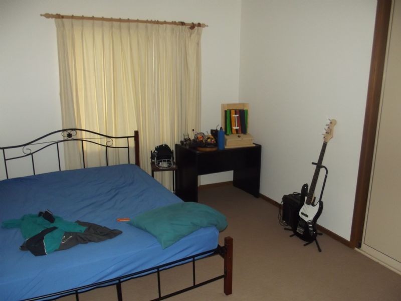 Business – Milk Bar General Store – 2 Cahill Court, Yarrawonga VIC 3730