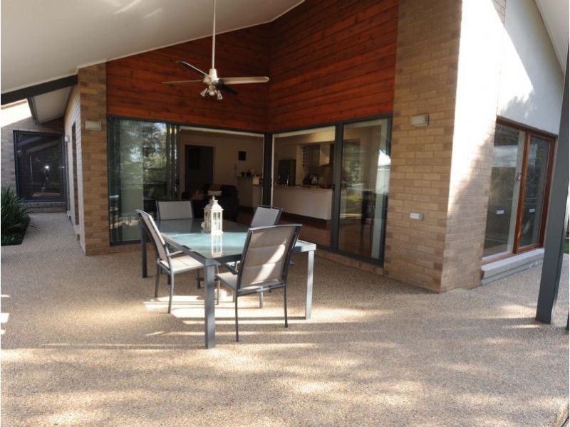 12 Robinson Way, Yarrawonga VIC 3730