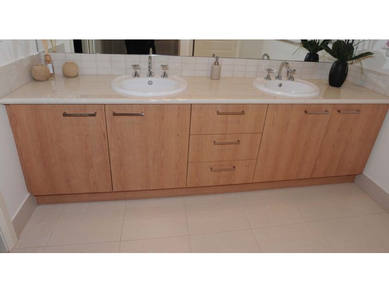 12 Robinson Way, Yarrawonga VIC 3730