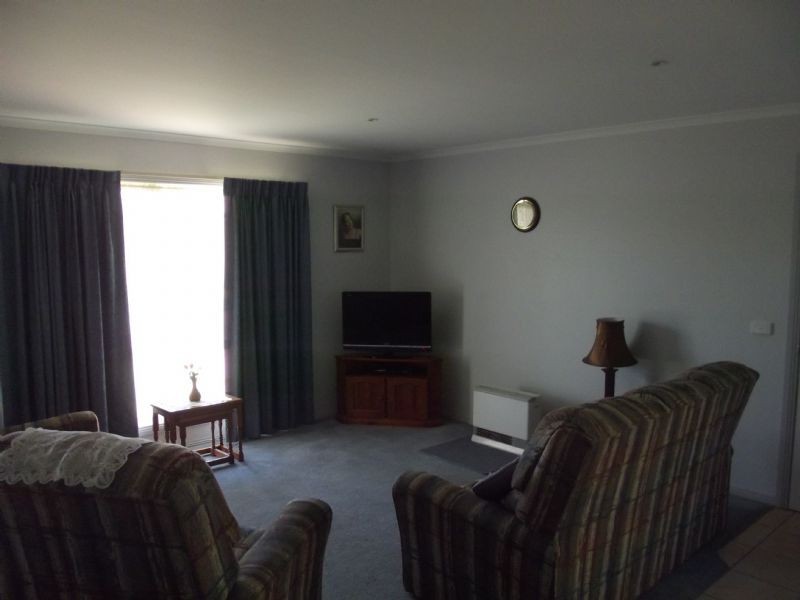 7 Sunshine Blvd, Mulwala NSW 2647