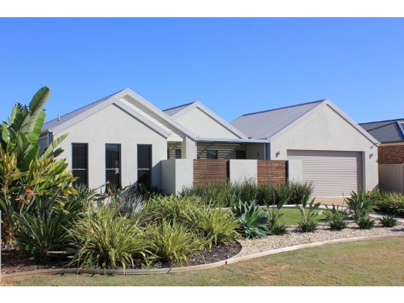 17 Fields Ave, Yarrawonga VIC 3730