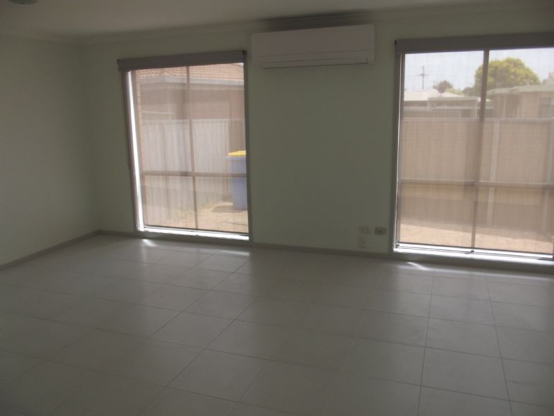 2/8 Conifer Close, Yarrawonga VIC 3730