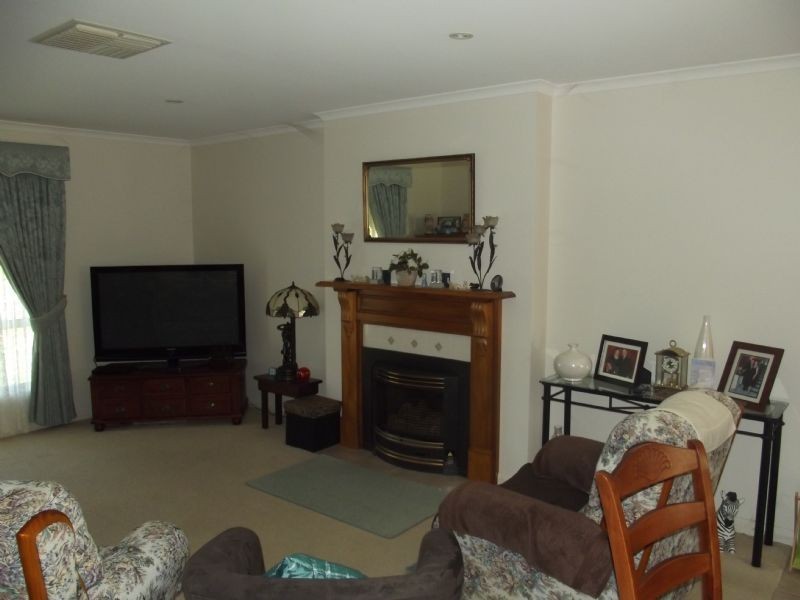 10 Derry Drive, Yarrawonga VIC 3730