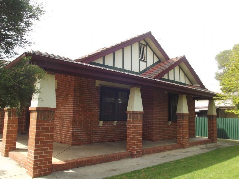 18 Sharp Street, Yarrawonga VIC 3730