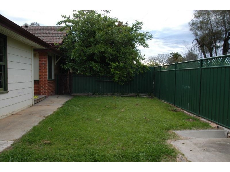 18 Sharp Street, Yarrawonga VIC 3730