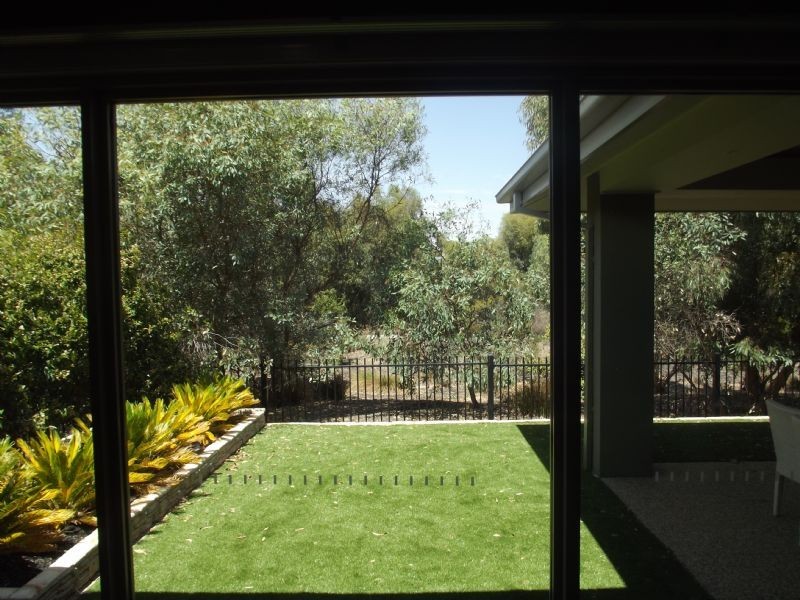 5 Phillip Hyland Drive, Yarrawonga VIC 3730