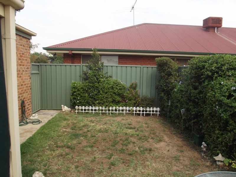 2/57 Witt Street, Yarrawonga VIC 3730