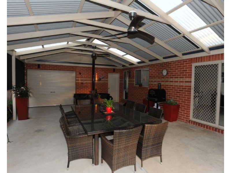 11 Champagne Crescent, Yarrawonga VIC 3730