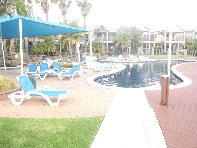 A & B/43 Cypress Drive, Mulwala NSW 2647