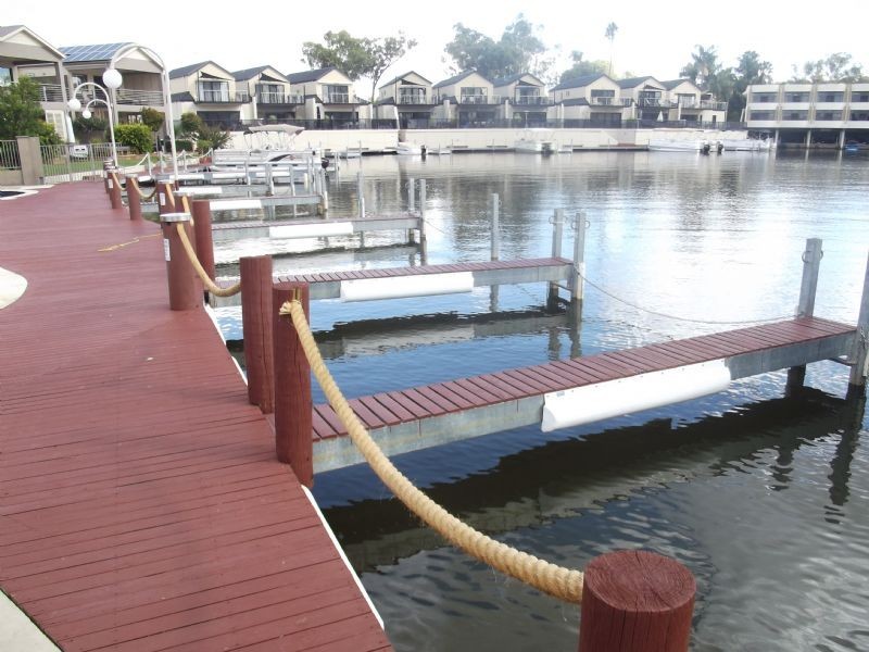 A & B/43 Cypress Drive, Mulwala NSW 2647