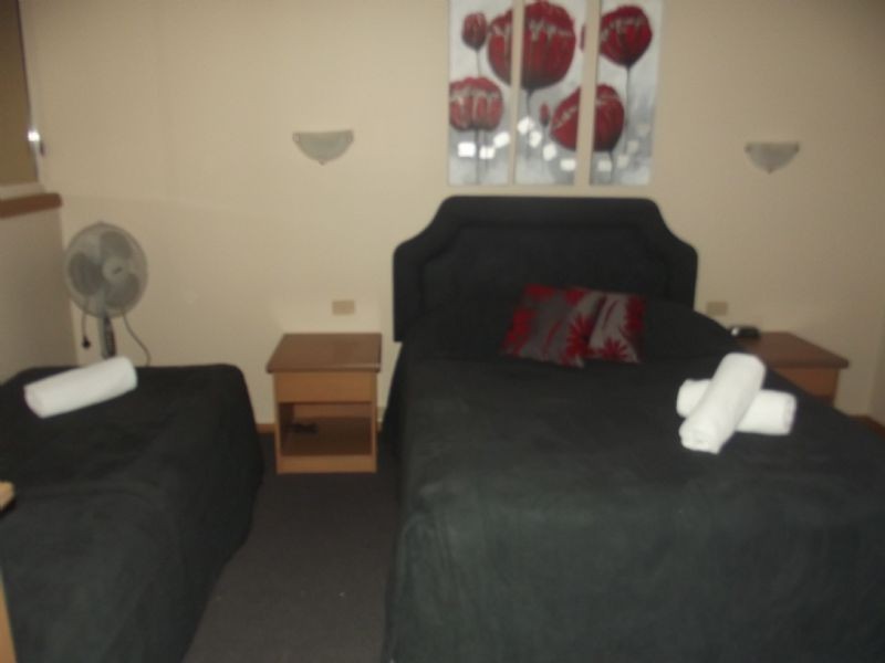 A & B/43 Cypress Drive, Mulwala NSW 2647