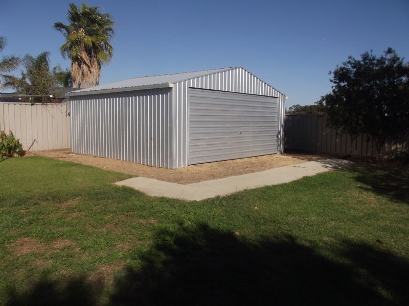 8 Campbellfield Drive, Yarrawonga VIC 3730