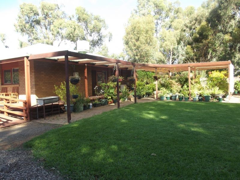 8 Havenstock Drive, Yarrawonga VIC 3730
