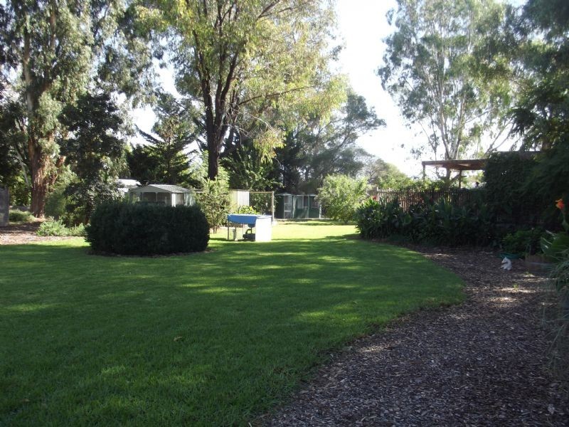 8 Havenstock Drive, Yarrawonga VIC 3730