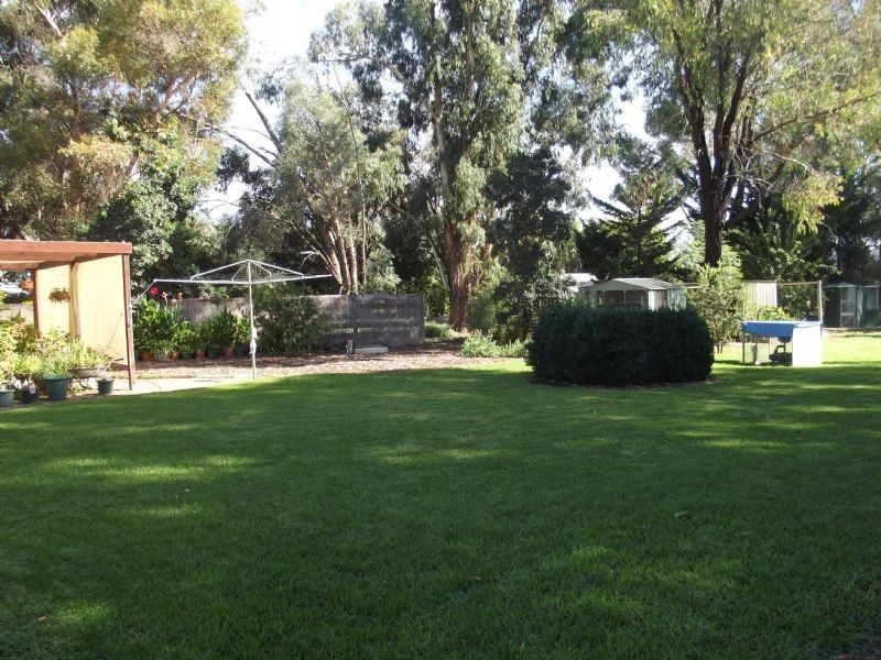 8 Havenstock Drive, Yarrawonga VIC 3730