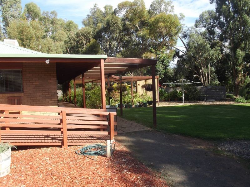 8 Havenstock Drive, Yarrawonga VIC 3730