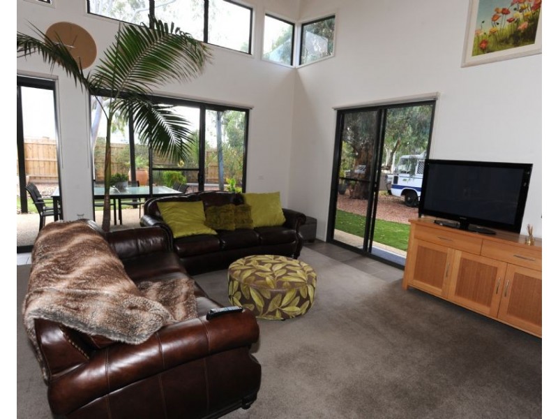 4 19-21 Luton Drive, Yarrawonga VIC 3730