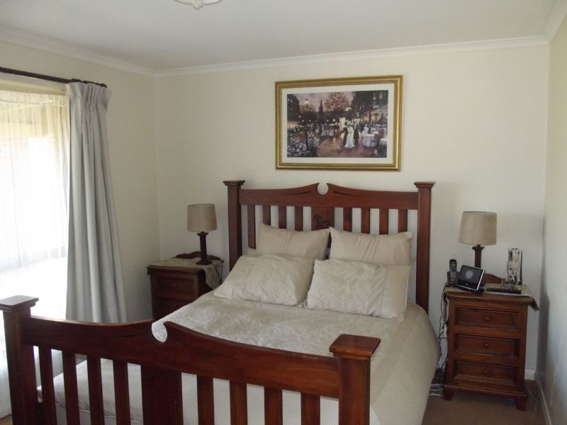 21 Steneker Cresent, Yarrawonga VIC 3730