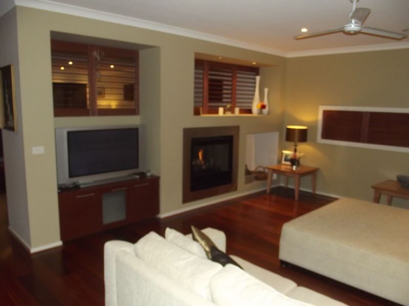 27 Kathryn Cres, Yarrawonga VIC 3730