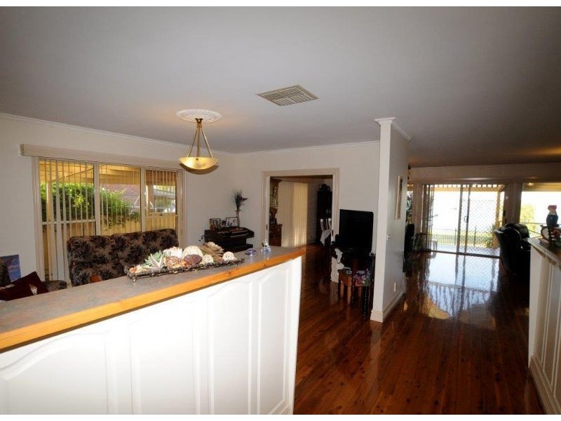 Waterfront Property-60 Stevenson Court, Yarrawonga VIC 3730