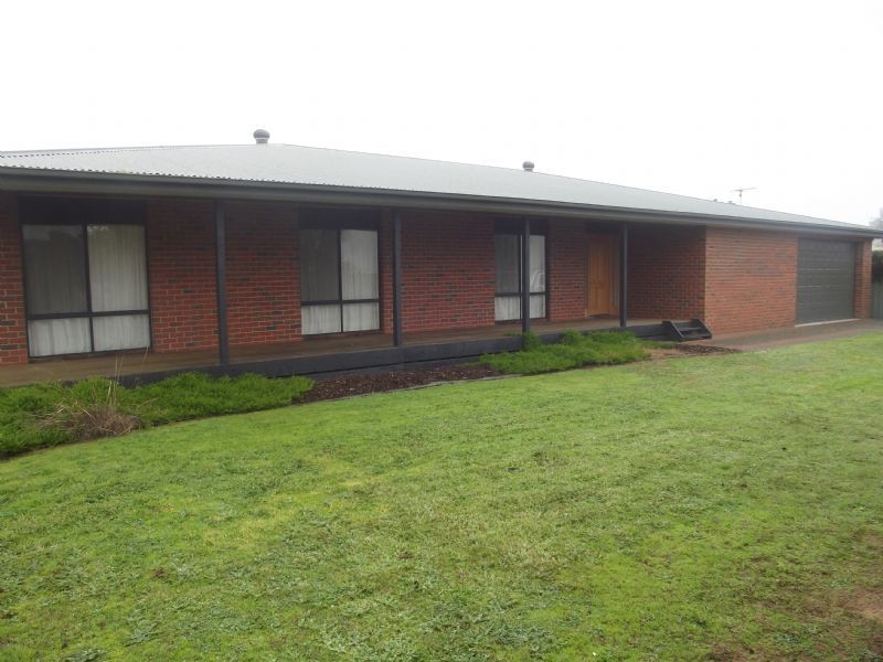 8 McCarthy Close, Yarrawonga VIC 3730