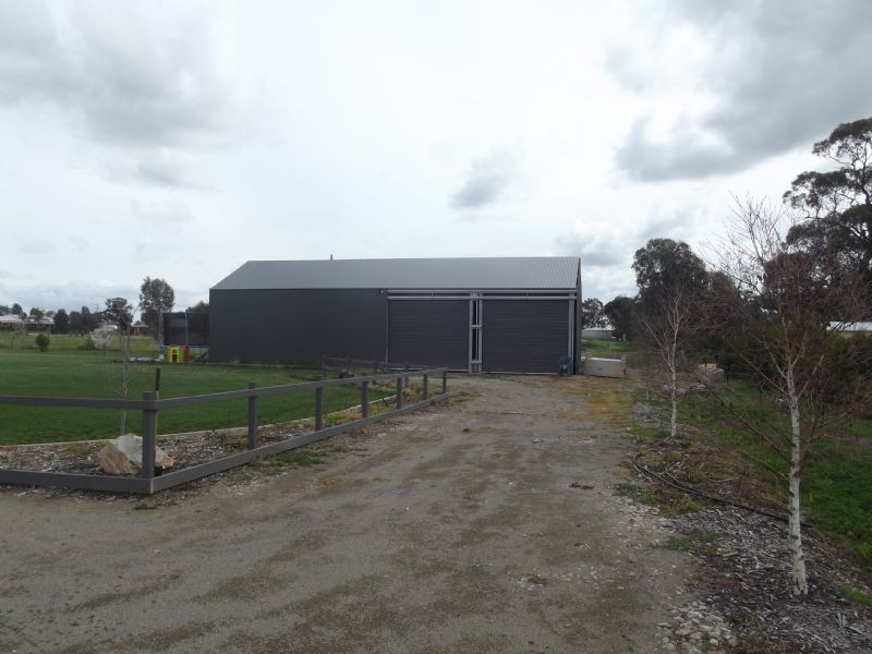 1 Hillview Drive, Yarrawonga VIC 3730