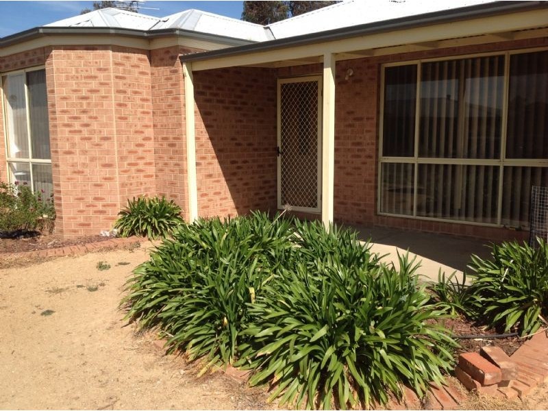 15 McCarthy Close, Yarrawonga VIC 3730