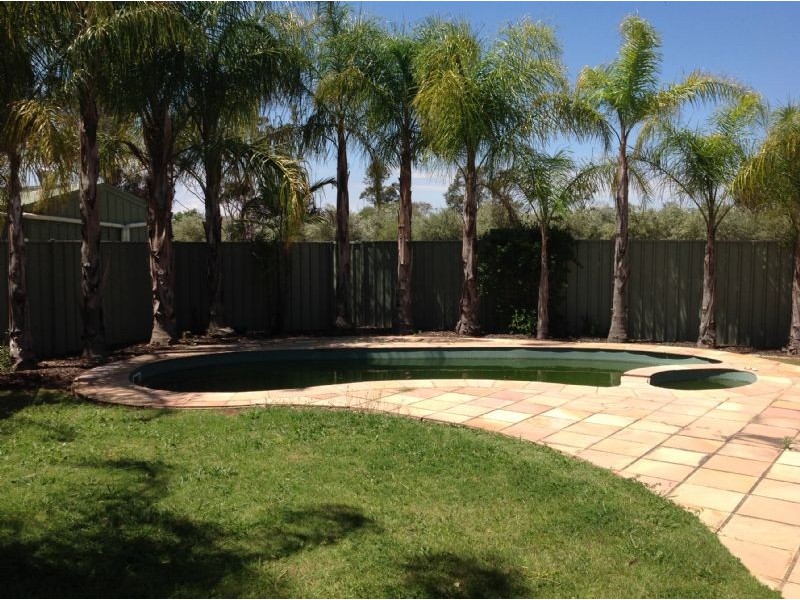 2/12 Henderson Street, Yarrawonga VIC 3730