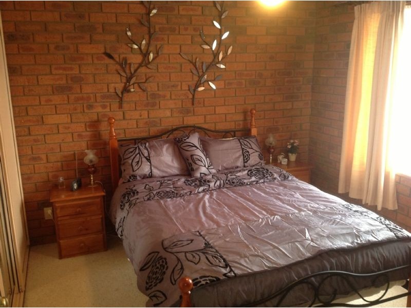 2/12 Henderson Street, Yarrawonga VIC 3730