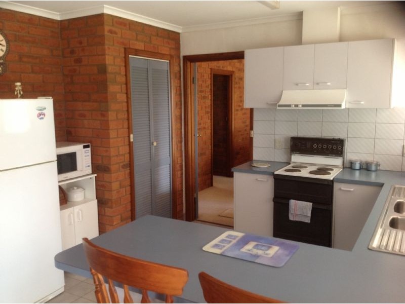 2/12 Henderson Street, Yarrawonga VIC 3730