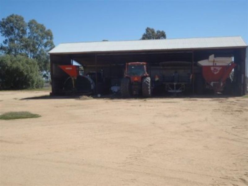 1 Taylors Road, Tocumwal NSW 2714