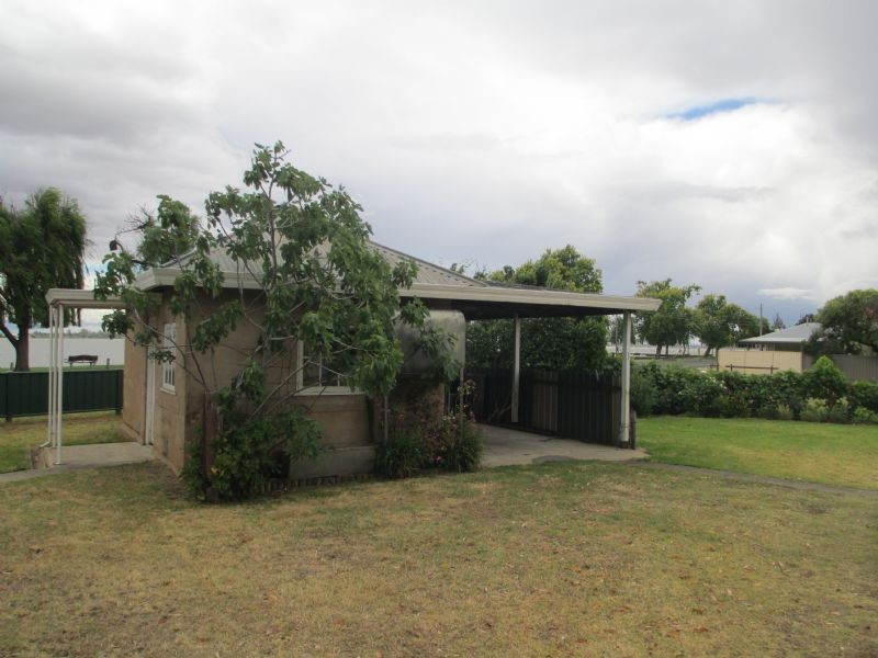 8 Hunt Street, Yarrawonga VIC 3730