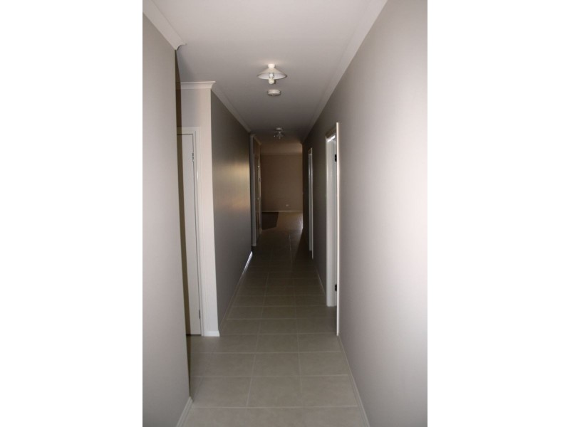 36 Phillip Hyland Drive, Yarrawonga VIC 3730