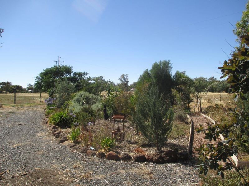 13 Stewart Street, Wilby VIC 3728