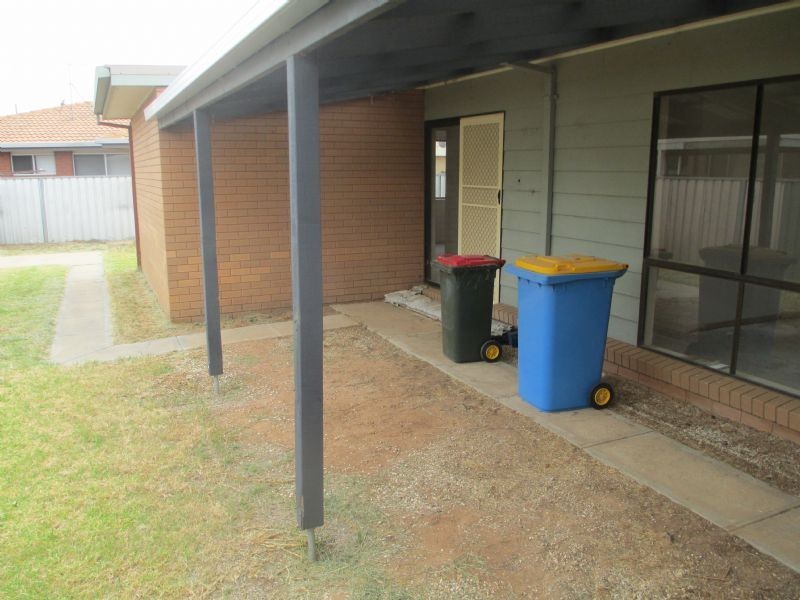 1/8 Conifer Close, Yarrawonga VIC 3730