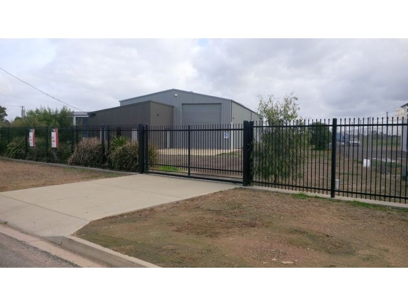 9 Defence Drive, Mulwala NSW 2647