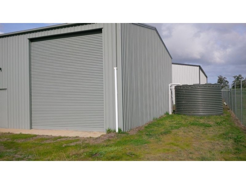 9 Defence Drive, Mulwala NSW 2647