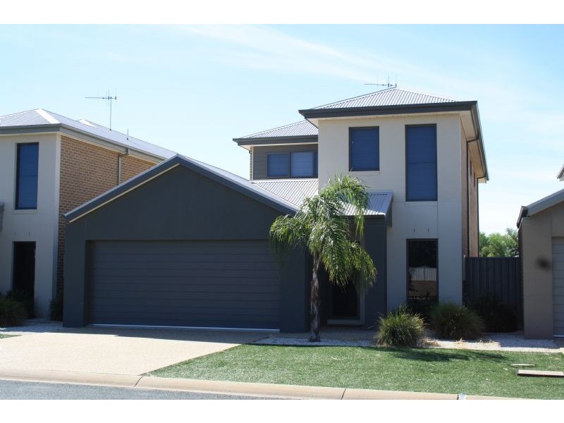 6/4 Luton Drive, Yarrawonga VIC 3730