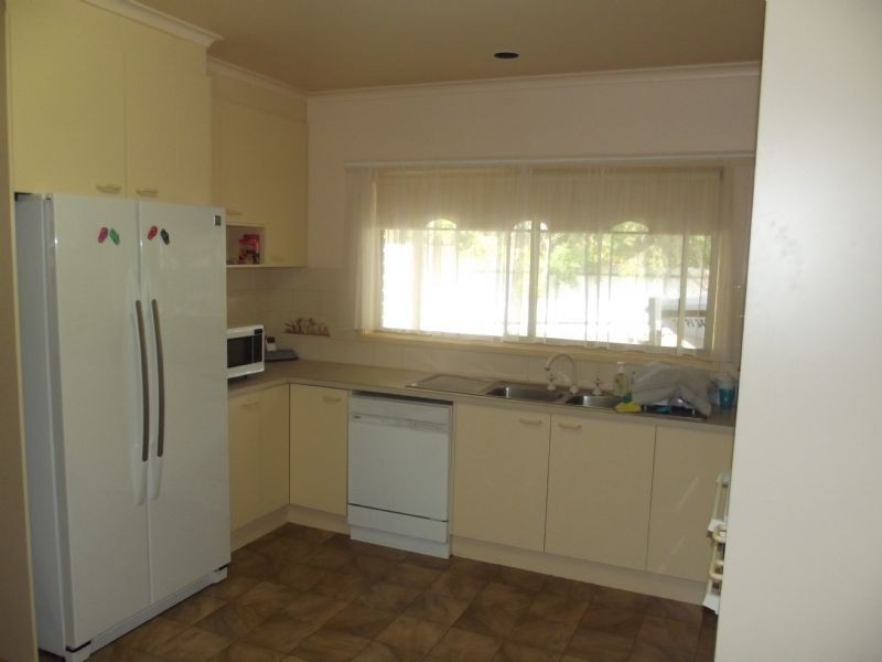 6 Centenary Court, Mulwala NSW 2647