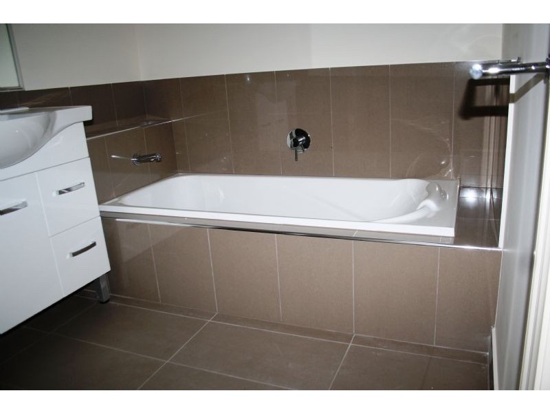 2/31 Ely, Yarrawonga VIC 3730