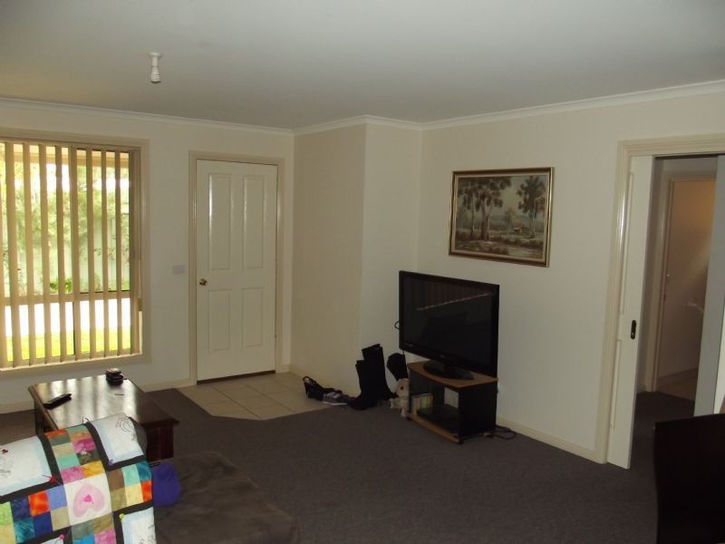 2/5 Melbourne Street, Mulwala NSW 2647