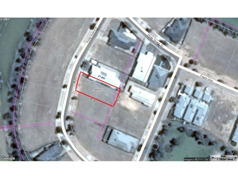 24 Phillip Hyland Drive, Yarrawonga VIC 3730