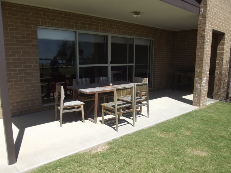 4 Marine Cove, Yarrawonga VIC 3730