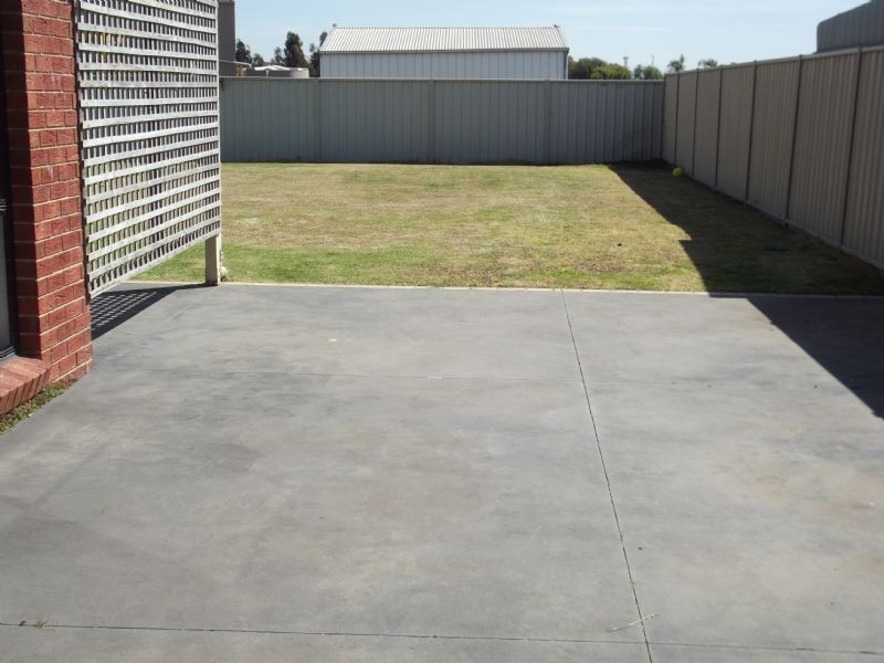 15 Derry Drive, Yarrawonga VIC 3730