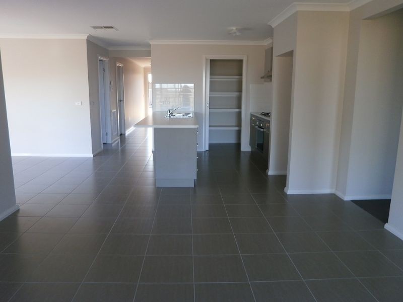 3 DOONGARA, Yarrawonga VIC 3730