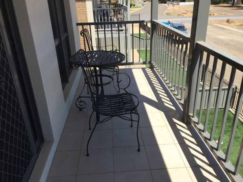 6/4 LUTON DRIVE, Yarrawonga VIC 3730